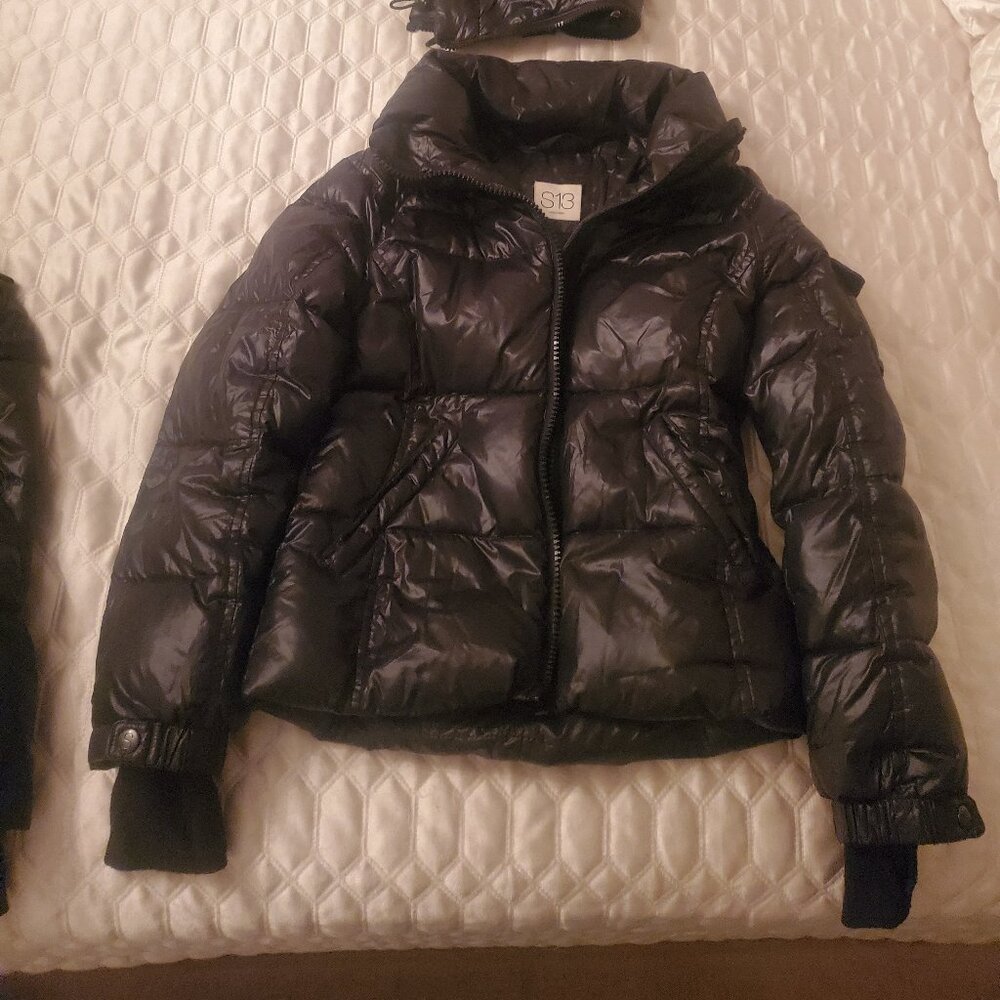 S13 New York Black Puffer Jacket Girls Youth Size 12 LIKE NEW